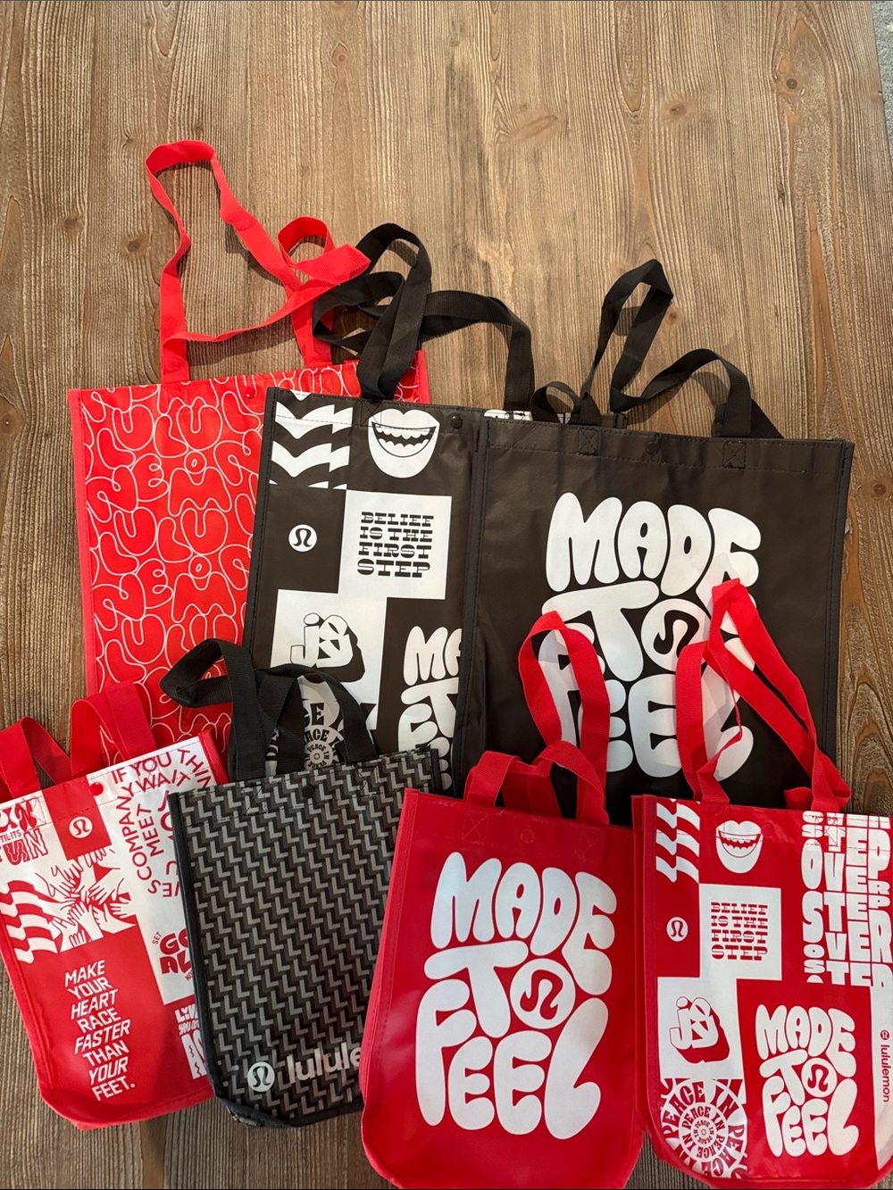 Seven Lululemon Reusable Tote Bags - Black, White, Red - 3 Large 4 Small